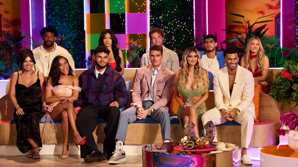 (Top to bottom row) Chris Seeley, Andreina Santos, TJ Palma, Charlie Georgiou, Gracyn Blackmore, Huda Mustafa, Amaya Espinal, Bryan Arenales, Austin Shepard, Belle-A Walker, and Jeremiah Brown during the Love Island USA Season 7 reunion